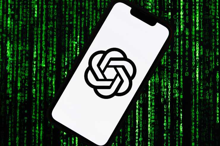 Logo Chat GPT su smartphone