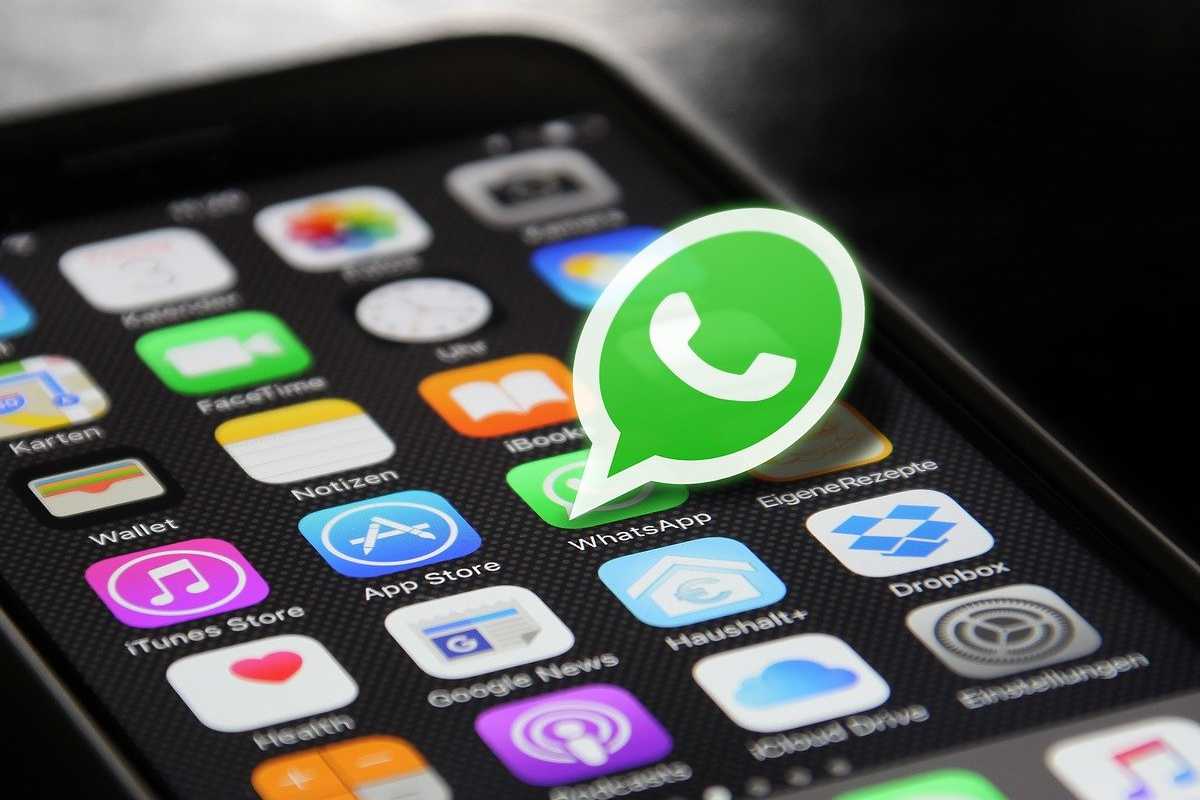 WhatsApp rivoluzione nuovo pulsante