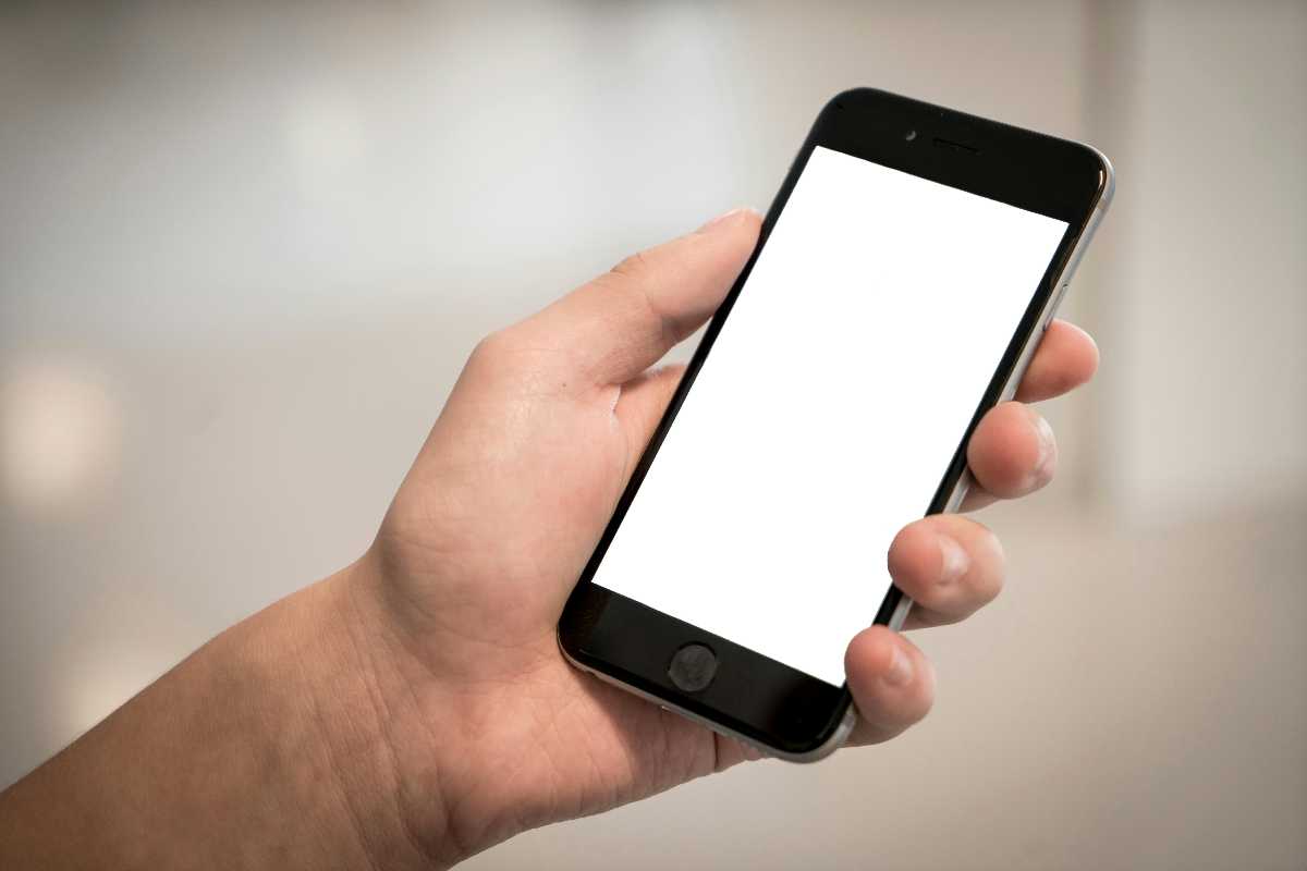 Cellulare usi poco pericolo