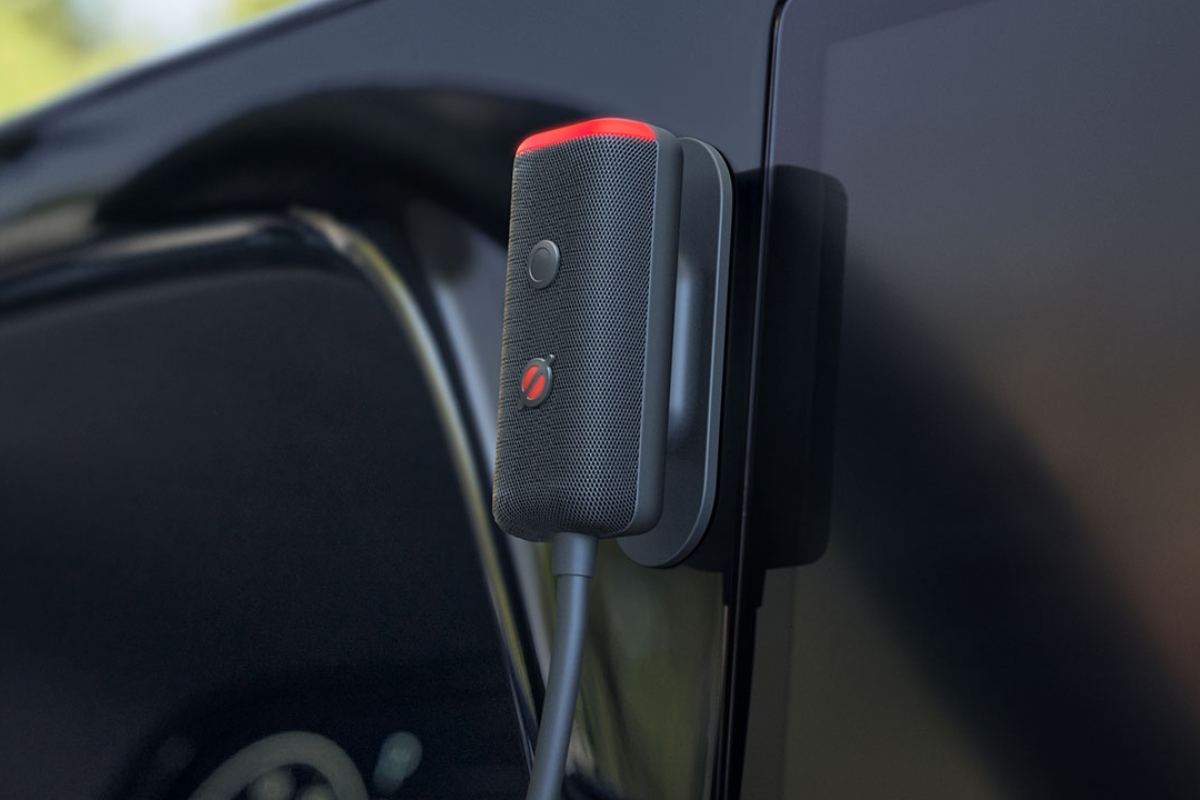 Amazon Echo Auto in auto