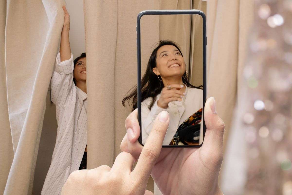 Camerini di un negozio di abbigliamento