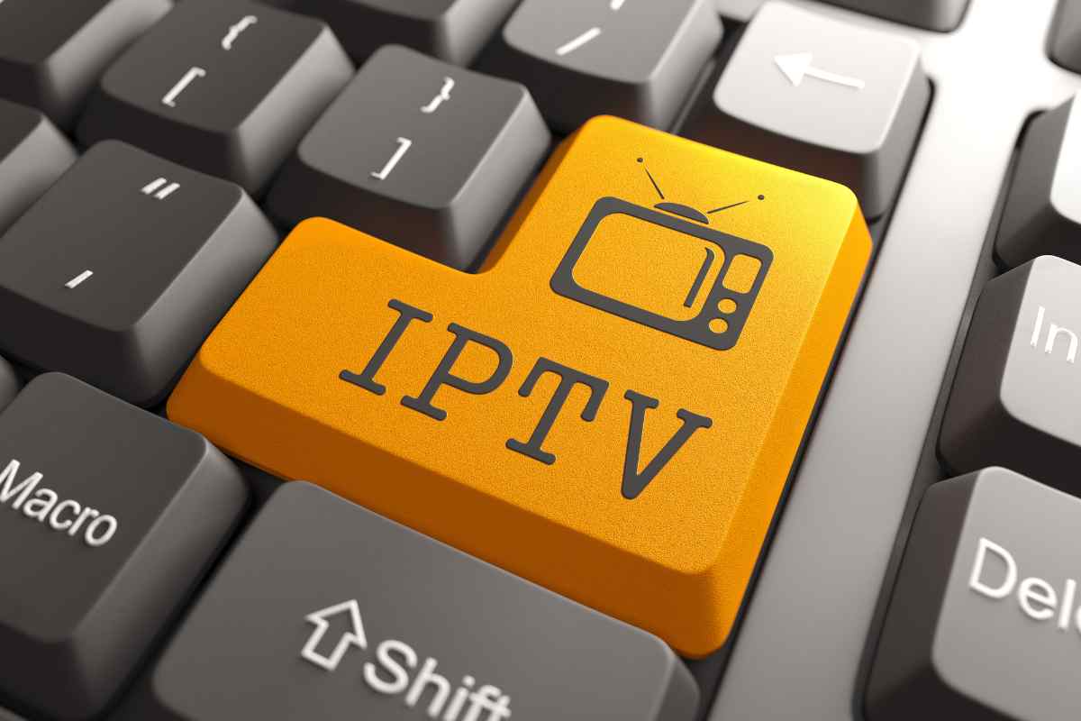 tasto sulla tastiera con IPTV