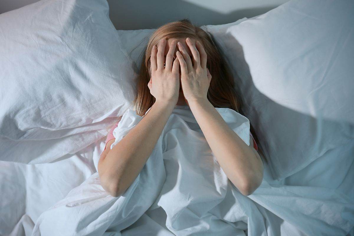 Ragazza non riesce a prendere sonno