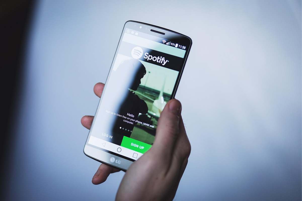 Telefono con Spotify