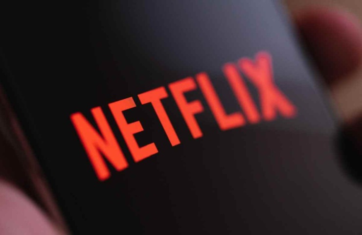 logo netflix su telefono