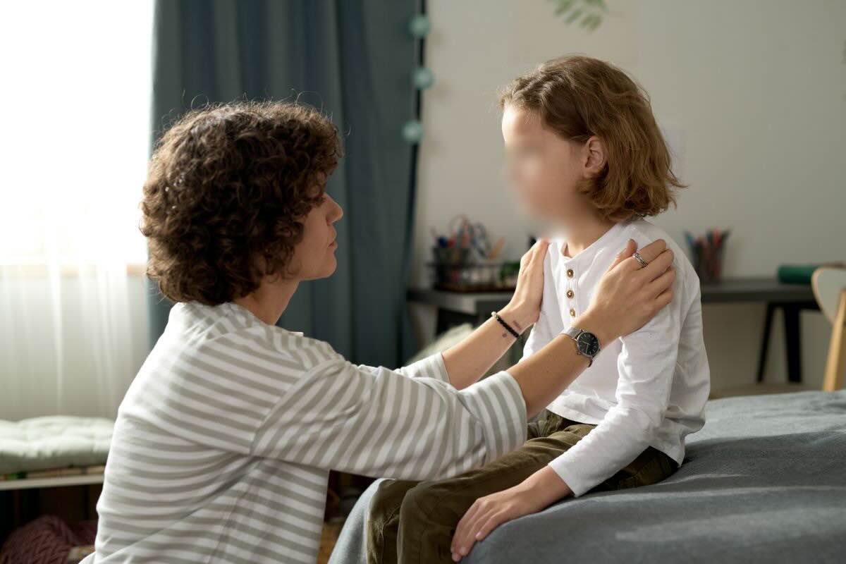 Mamma parla con figlia