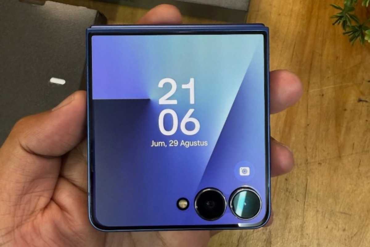 Samsung Flip 7