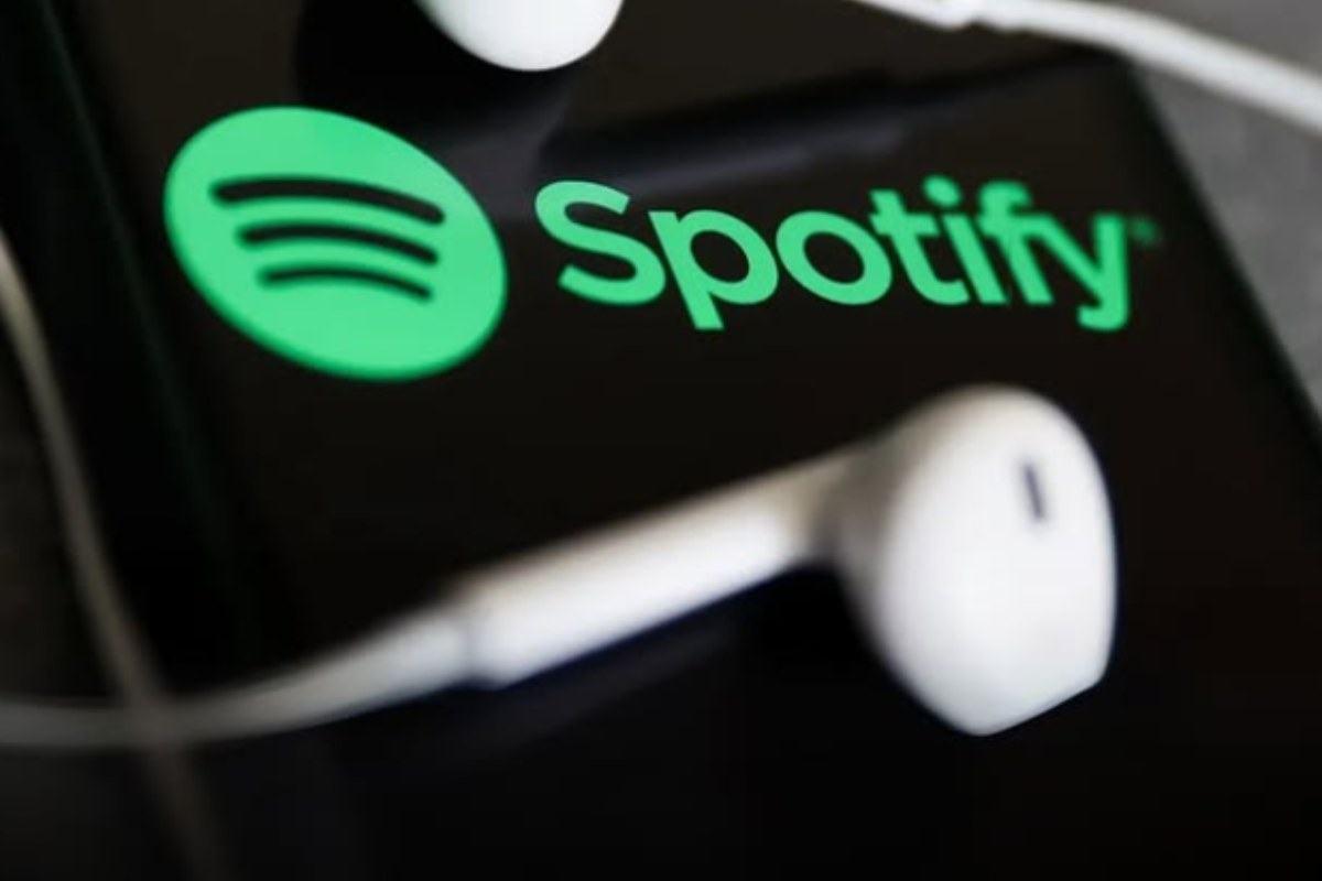 Spotify con auricolari