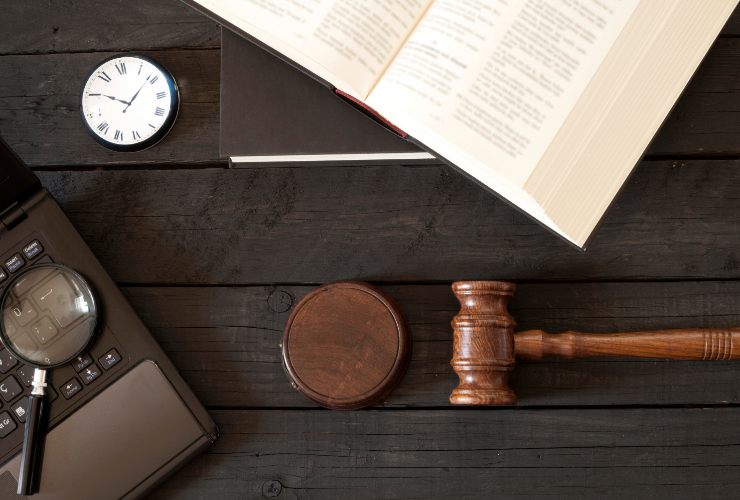 martelletto del giudice e codice civile