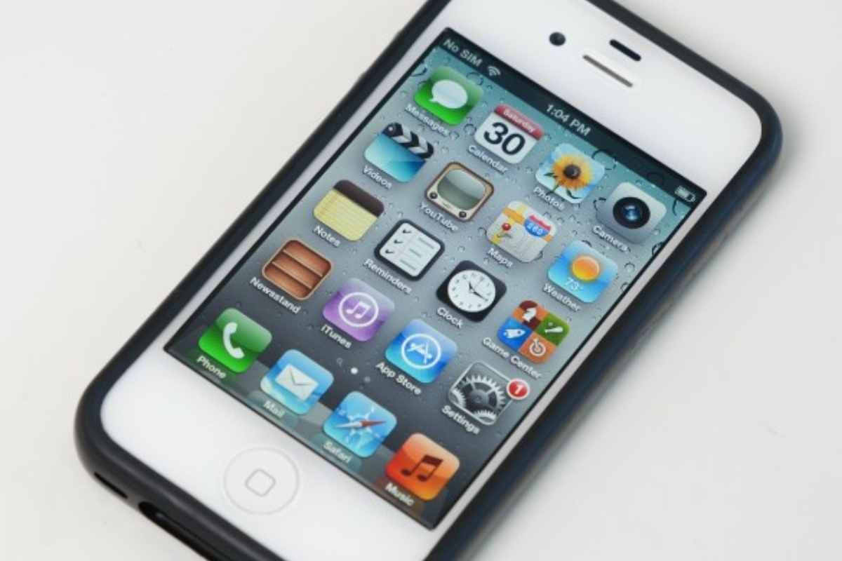 iPhone 4 con bumper