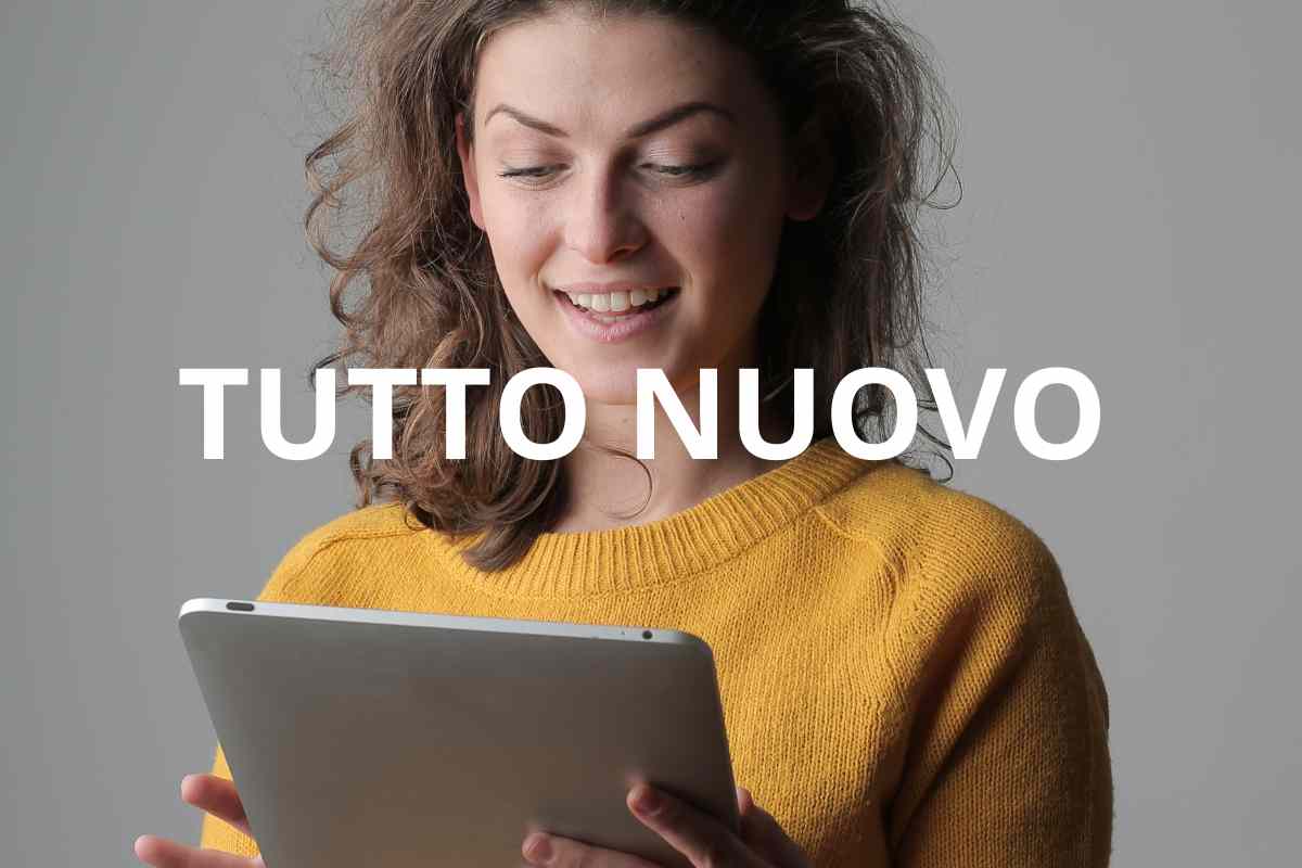 donna con ipad