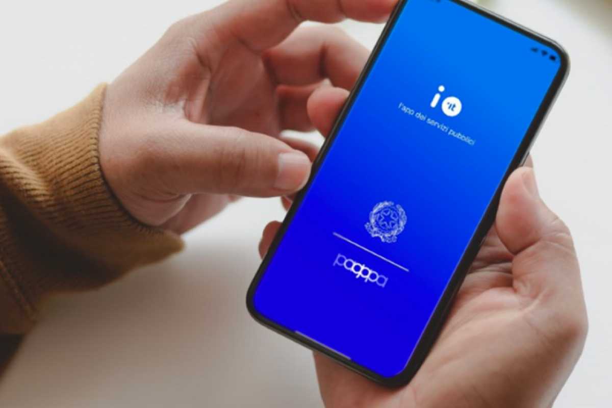App IO