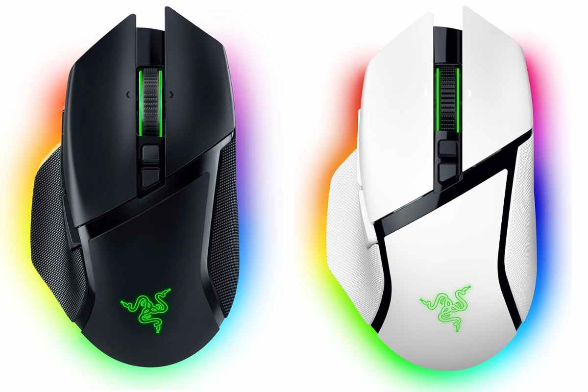 Basilik V3 PRO nelle use versioni nere e bianche