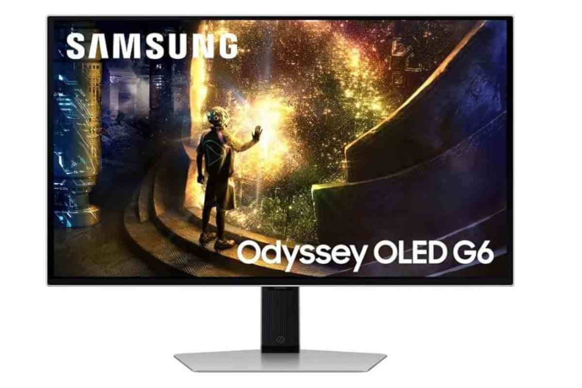Monitor OLED Samsung: prezzo accessibile e lo schermo