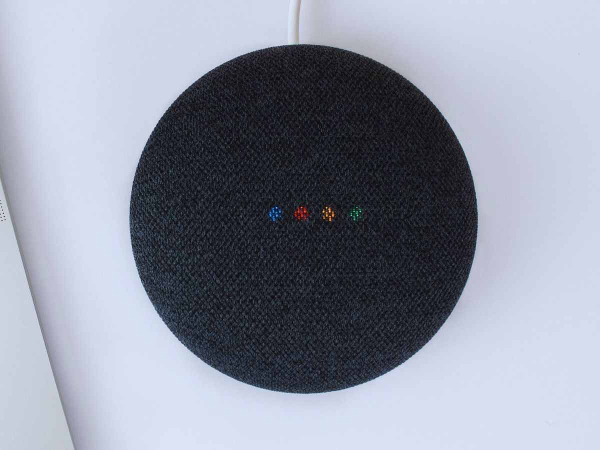 google home visto dall'alto