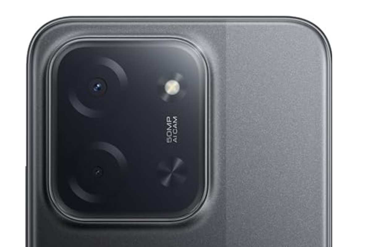 POCO C85: lo smartphone low cost nella versione nera