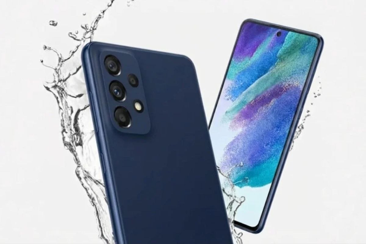 due smartphone lanciati in aria, rivolo d'acqua