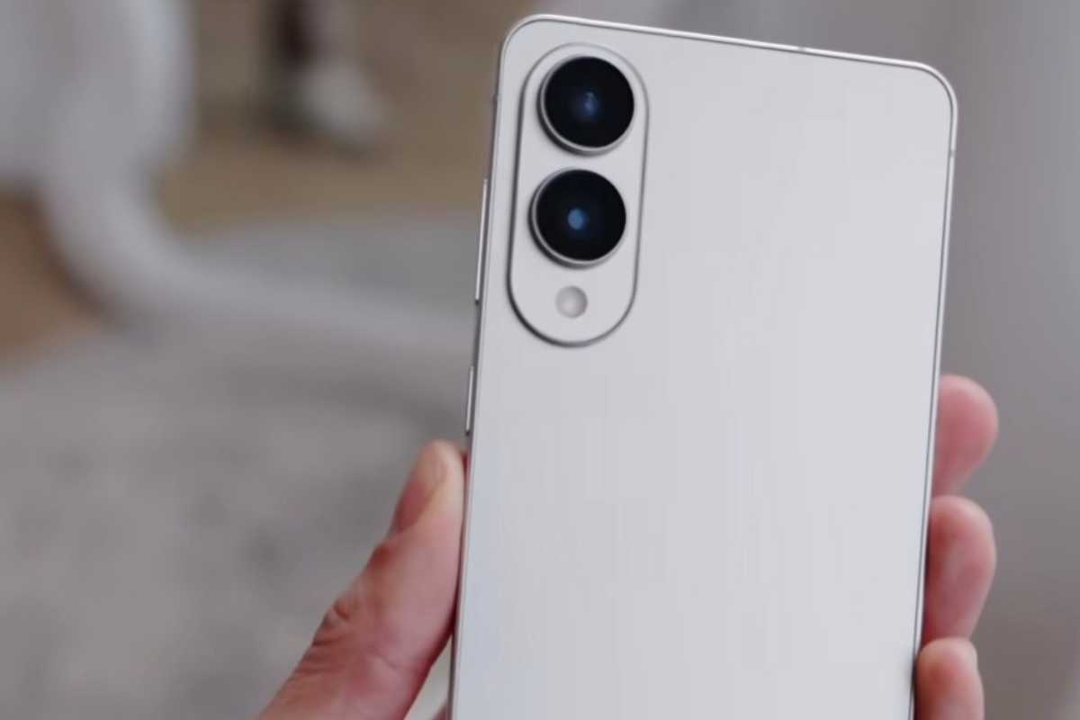 Samsung Galaxy S25 Edge: crolla il prezzo ad inizio 2026